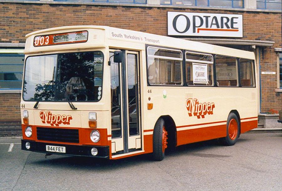  Dennis Domino Optare (B33F) 1985 года  (фото 3 из 5)